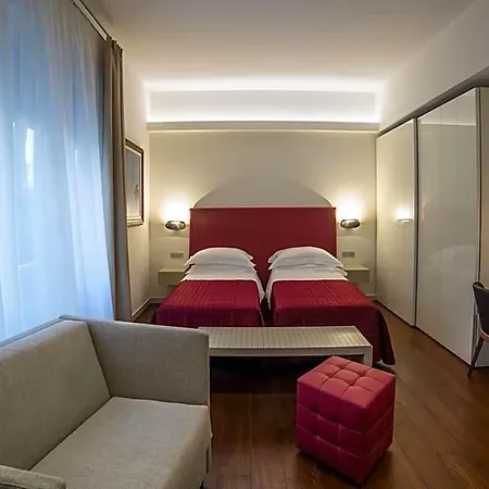 Town House Morgana לינה וארוחת בוקר רג'יו די קאלאבריה