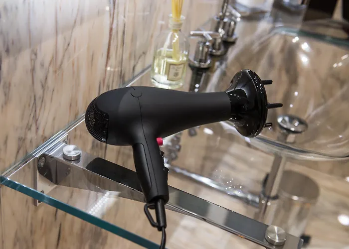 Alojamento de Acomodação e Pequeno-almoço Town House Morgana 4*