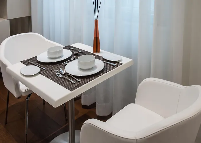 Town House Morgana 4*